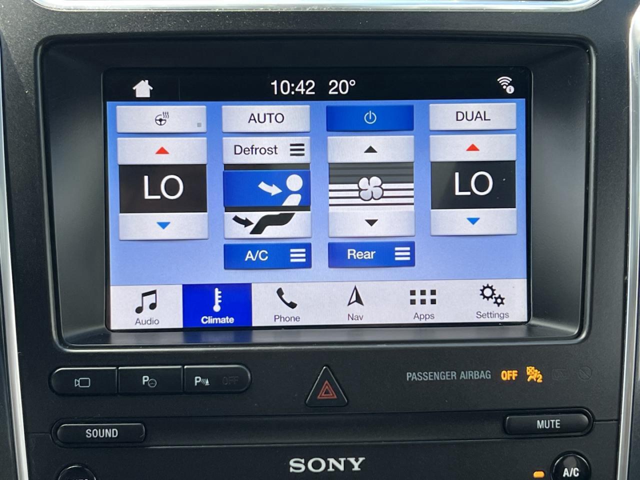 2019 Ford Explorer Limited 4WD Photo