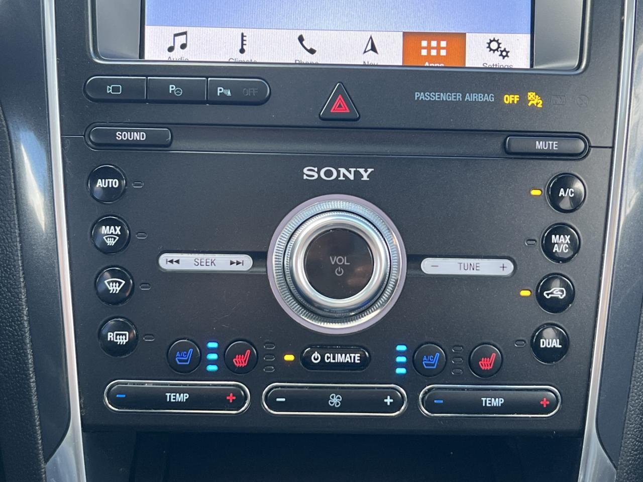 2019 Ford Explorer Limited 4WD Photo