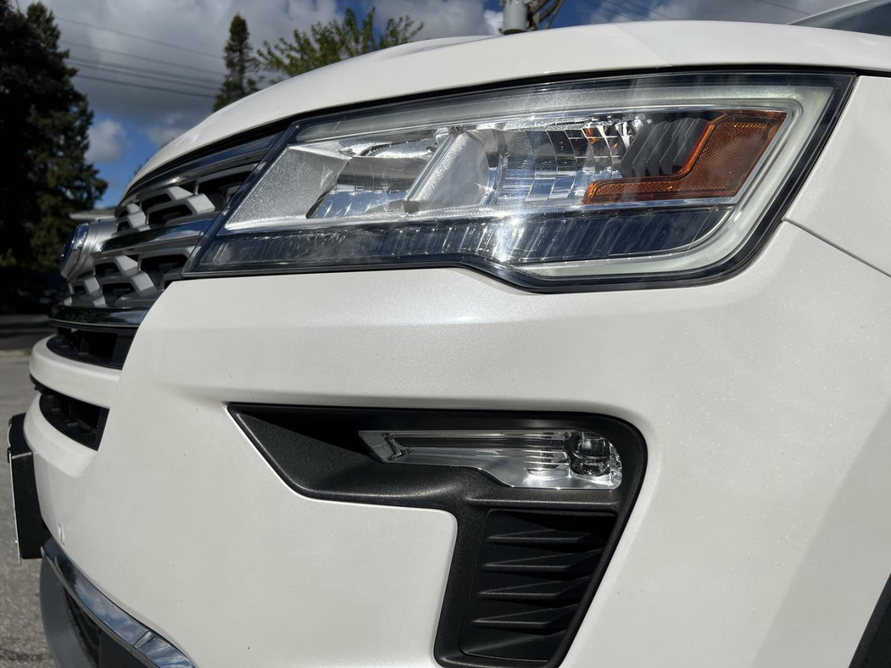 2019 Ford Explorer Limited 4WD Photo