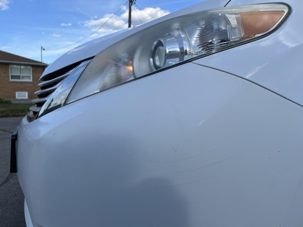 2015 Toyota Sienna LE FWD 7-Passenger V6 - Photo #23