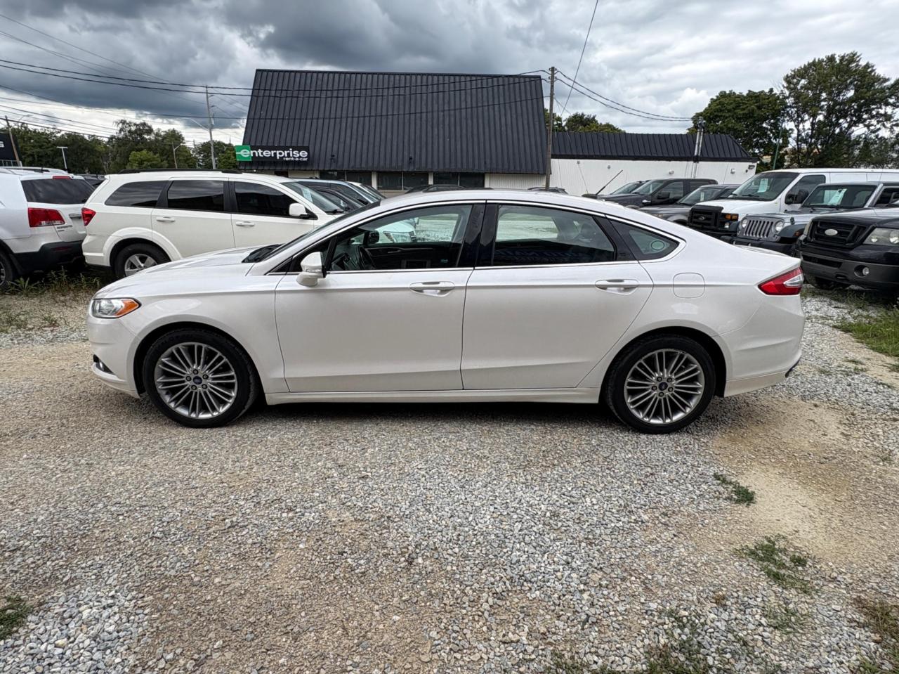 2014 Ford Fusion 4DR SDN SE AWD Photo2