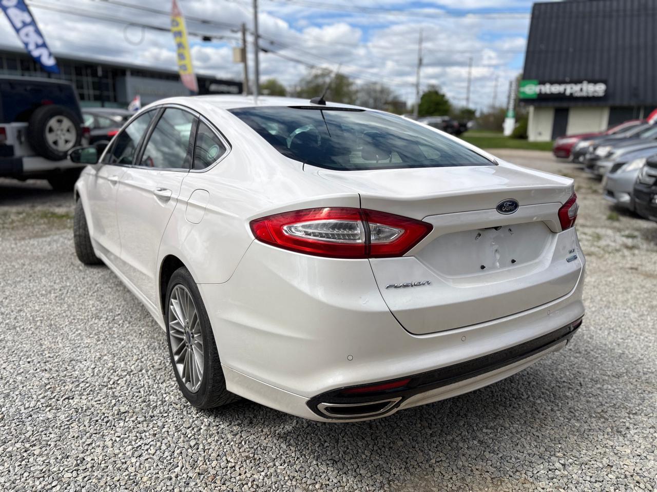 2014 Ford Fusion AWD Executive Package – Clean Carfax | Safety Included | 1-Year Powertrain Photo3