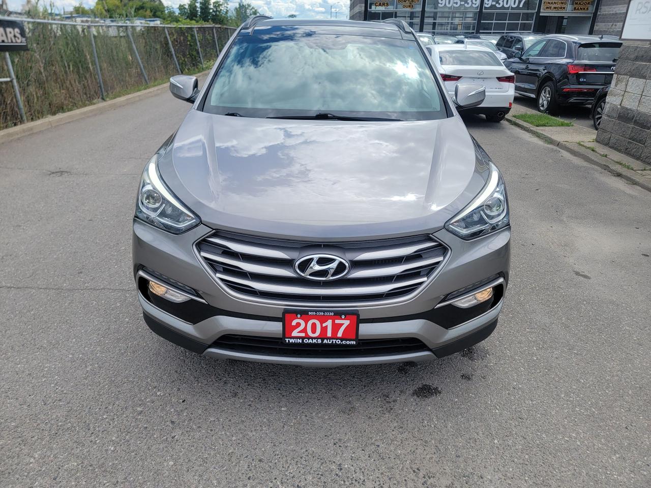 2017 Hyundai Santa Fe Sport AWD 4dr 2.0T Limited Photo2