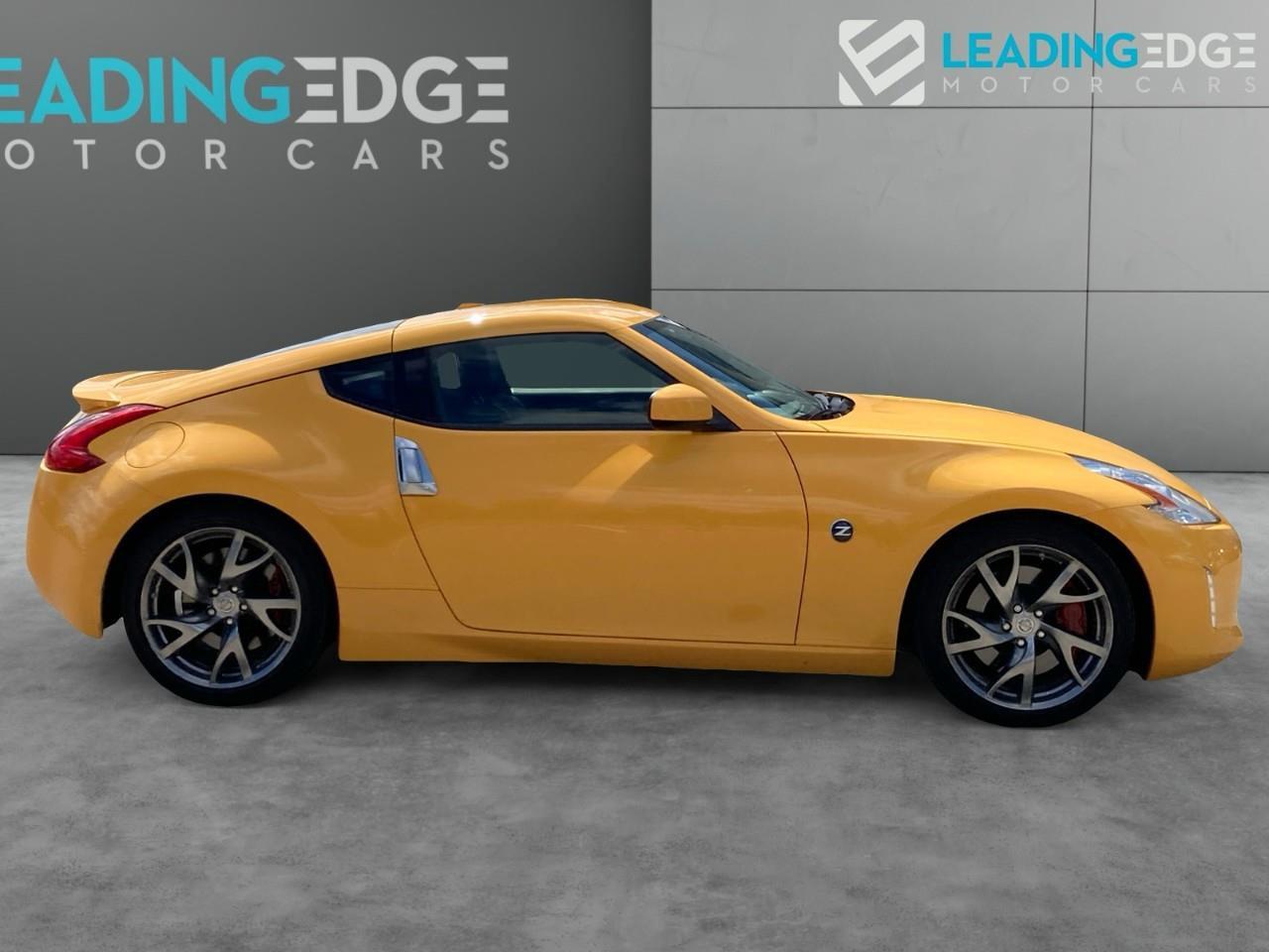2017 Nissan 370Z Touring Sport LOW KILOMETRES Photo