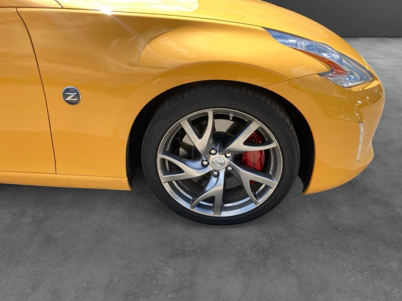 2017 Nissan 370Z Touring Sport LOW KILOMETRES Photo