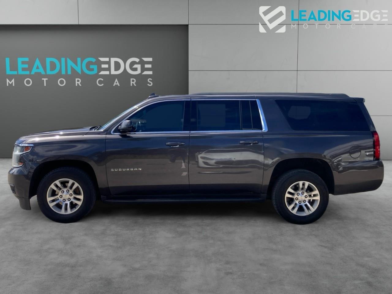 2018 Chevrolet Suburban LS Photo2