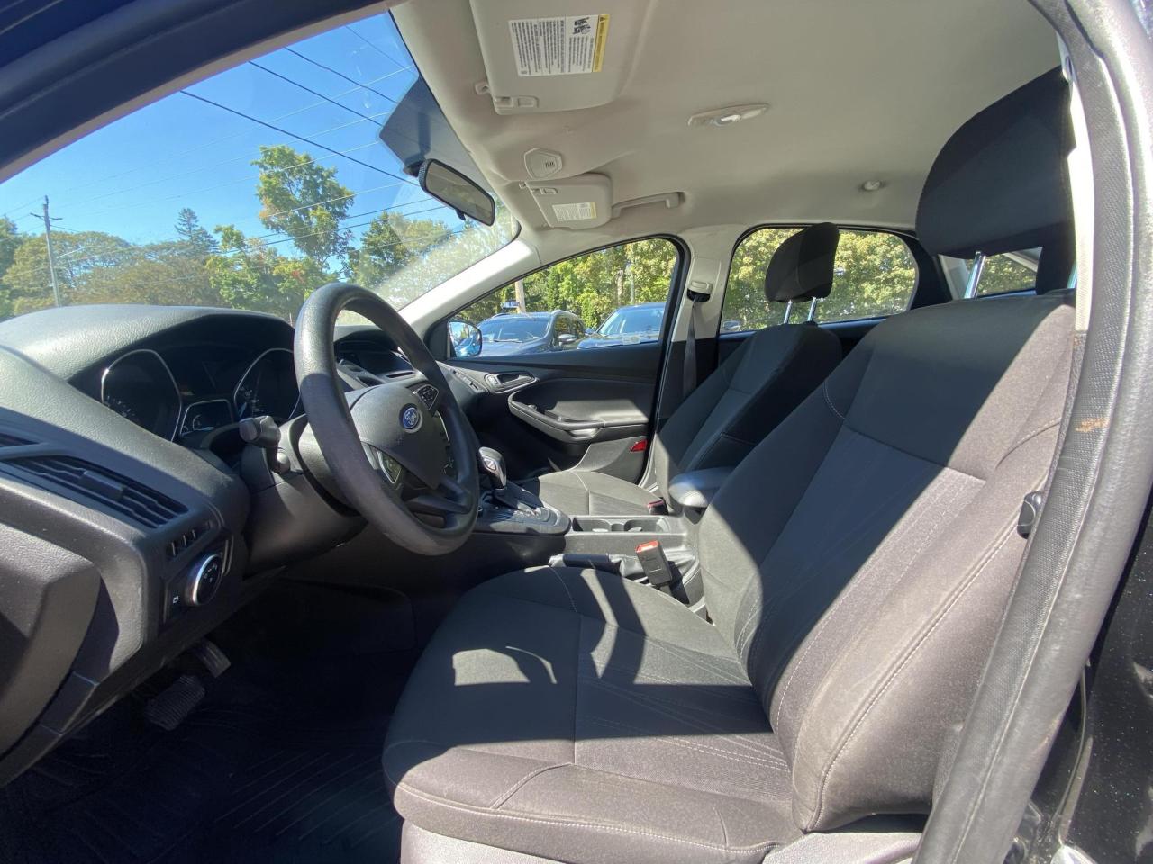 2015 Ford Focus S - Photo #13