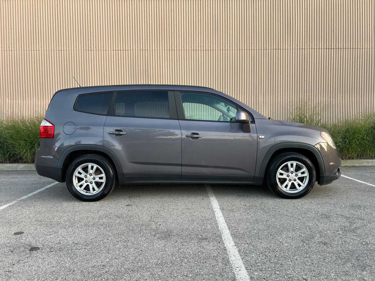 2012 Chevrolet Orlando 2LT - Photo #6