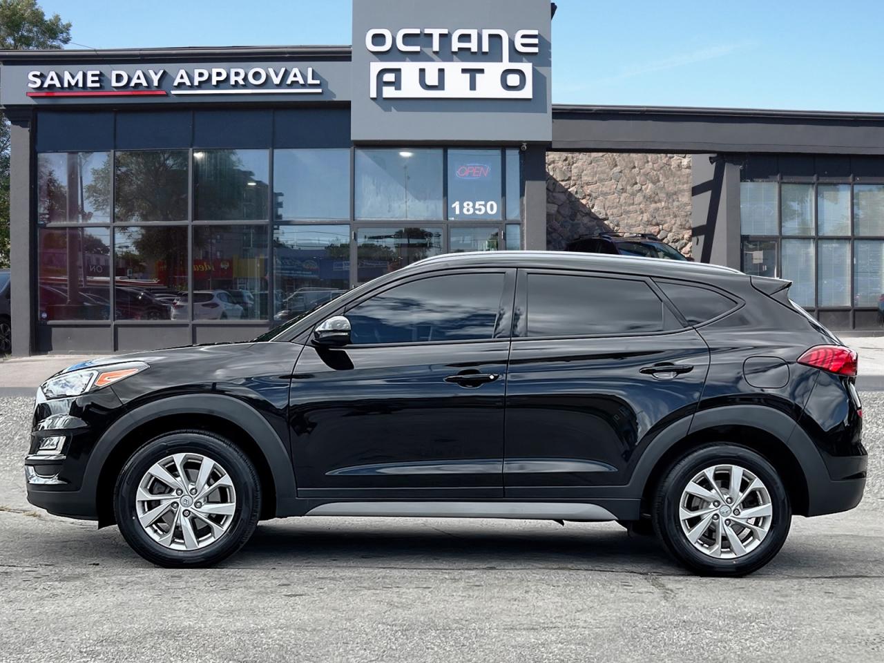 2019 Hyundai Tucson Peferred AWD Photo2