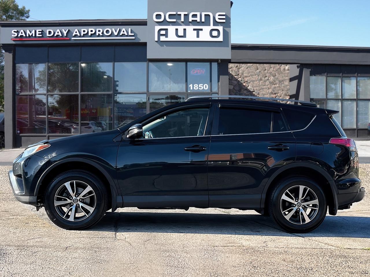 2018 Toyota RAV4 XLE AWD - Photo #3