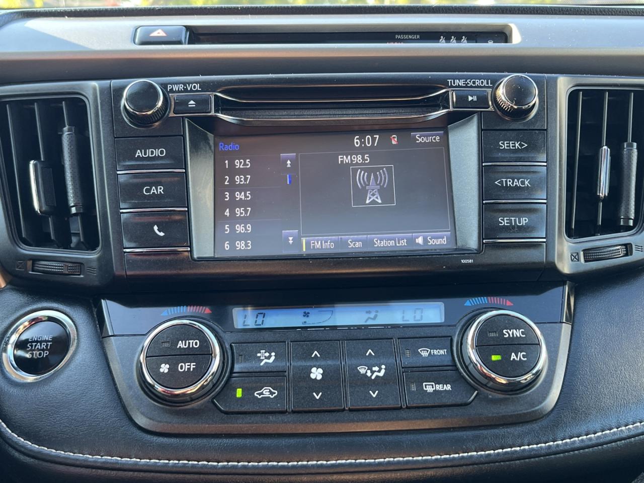 2018 Toyota RAV4 XLE AWD - Photo #16