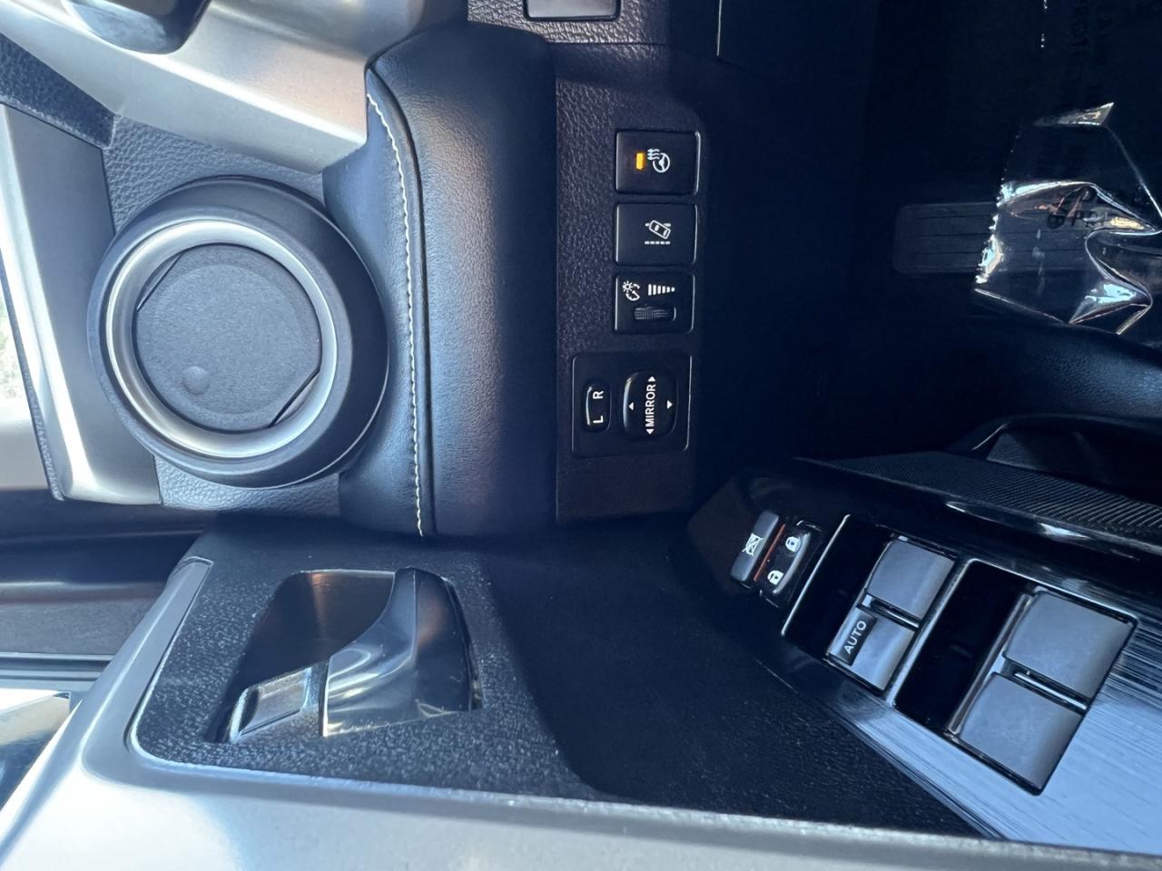 2018 Toyota RAV4 XLE AWD - Photo #19