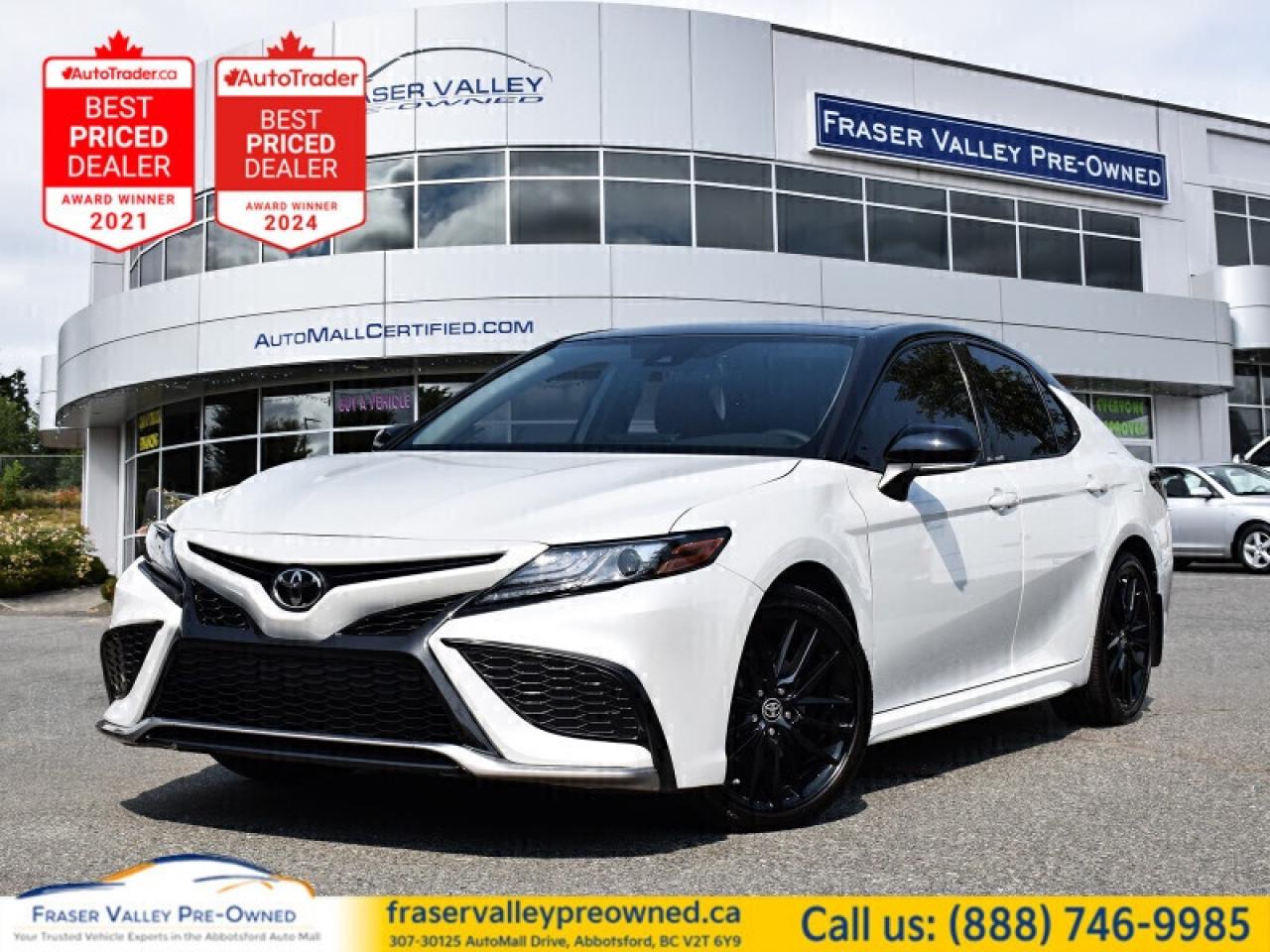 Used 2022 Toyota Camry XSE AWD  Hybrid • Clean • 1 Owner • AWD • Like New for sale in Abbotsford, BC