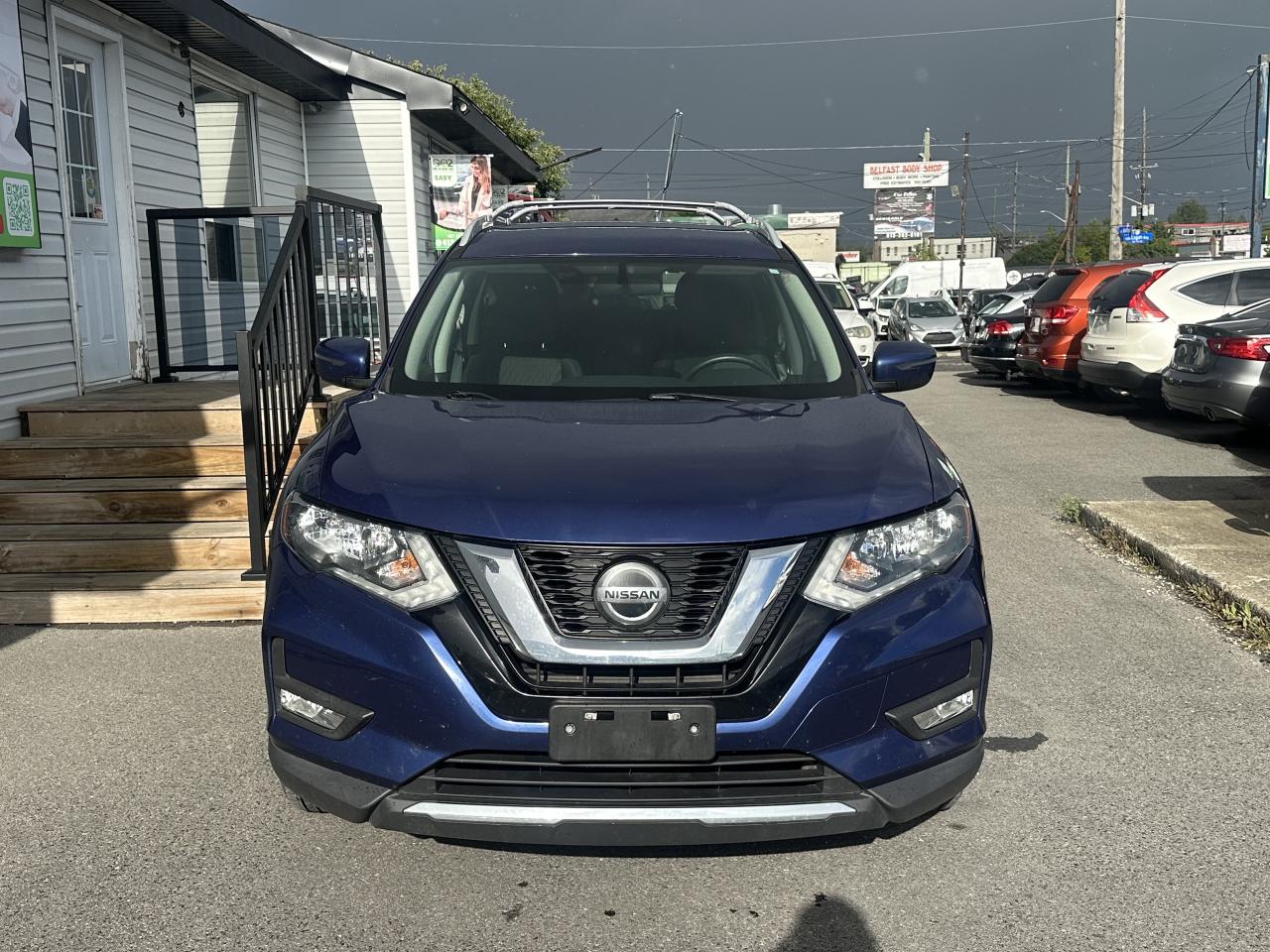 2018 Nissan Rogue AWD SV - Photo #4