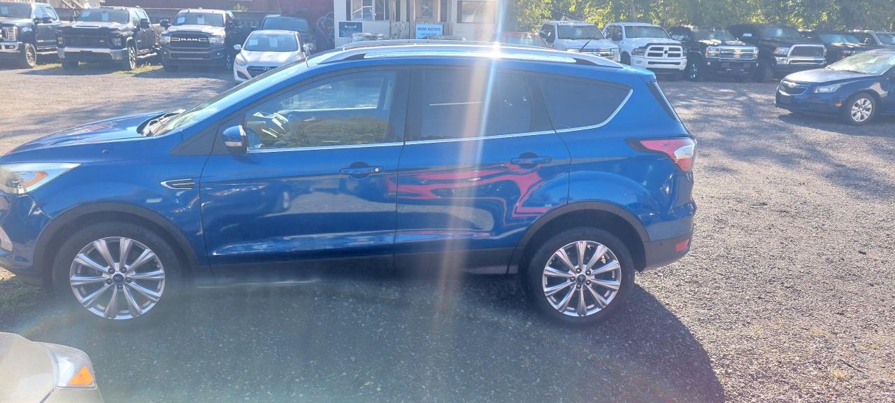 2017 Ford Escape Titanium - Photo #6