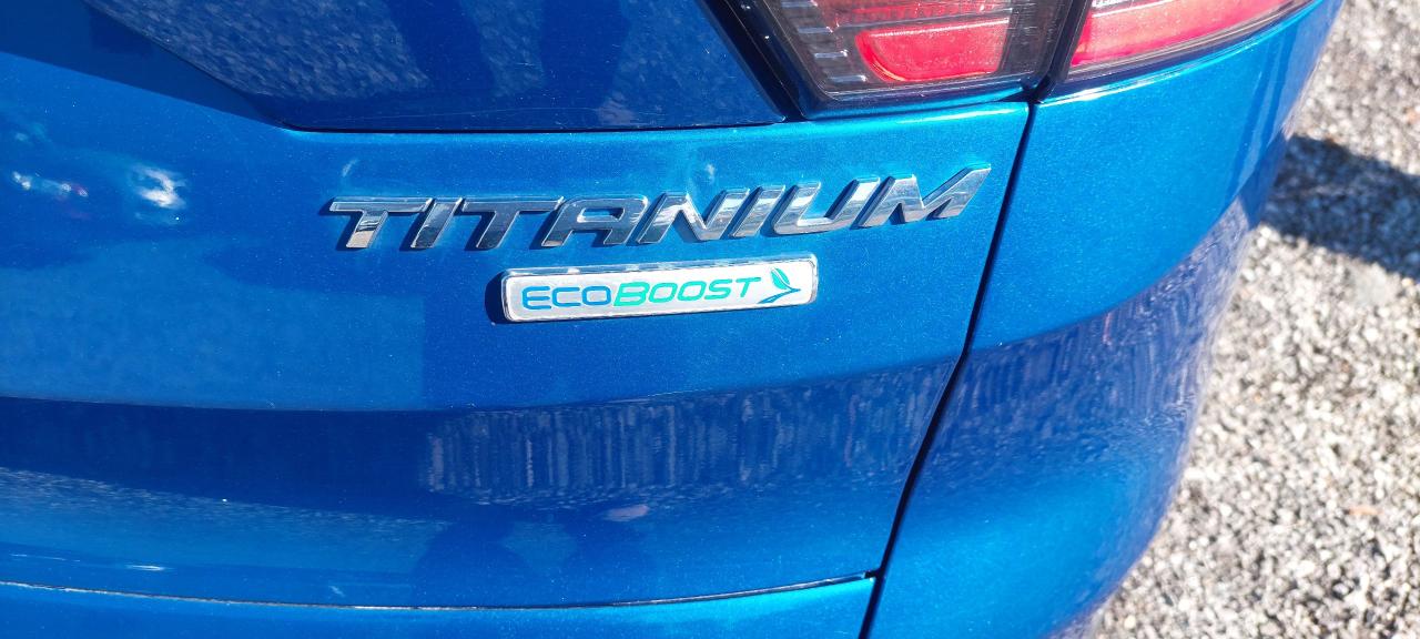 2017 Ford Escape Titanium - Photo #9