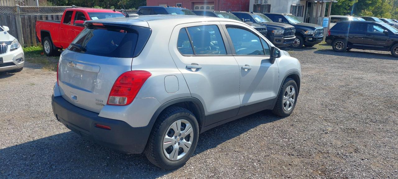 2016 Chevrolet Trax FWD 4dr - Photo #7