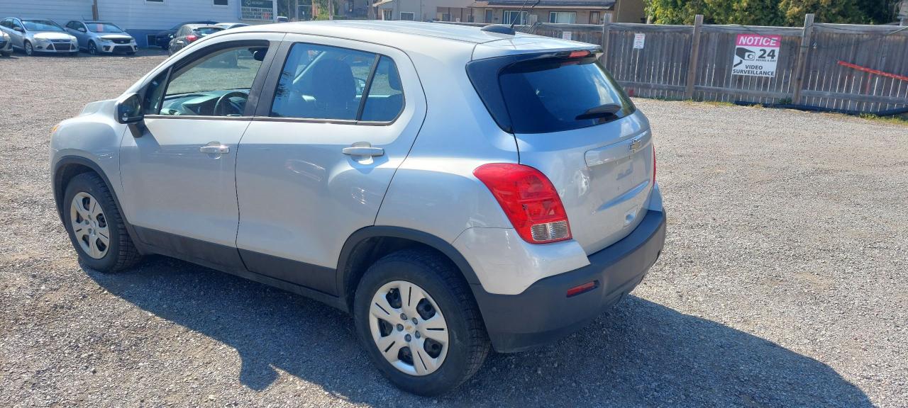 2016 Chevrolet Trax FWD 4dr - Photo #8
