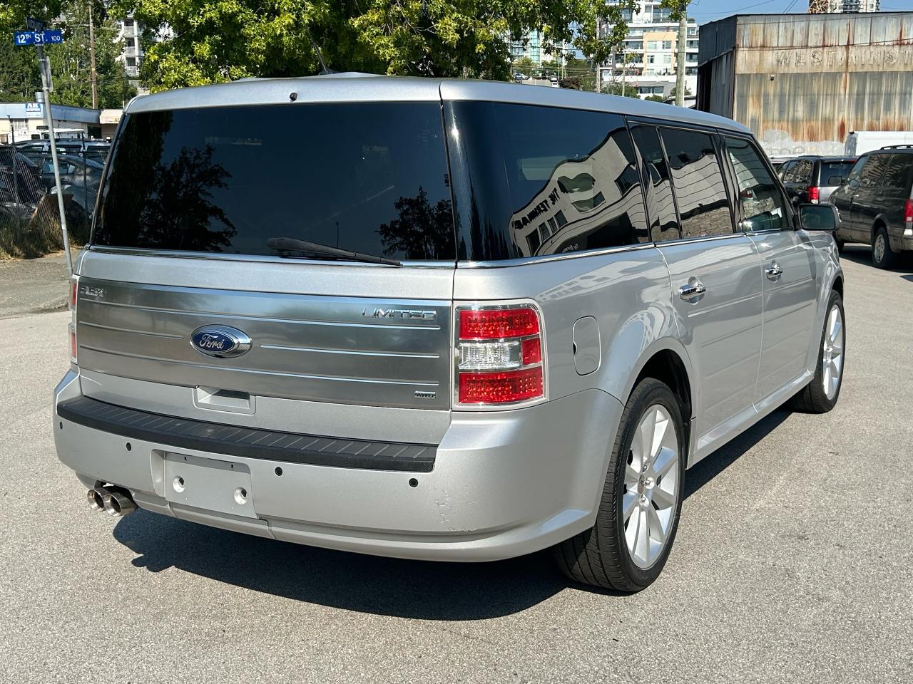 2009 Ford Flex limited - Photo #6