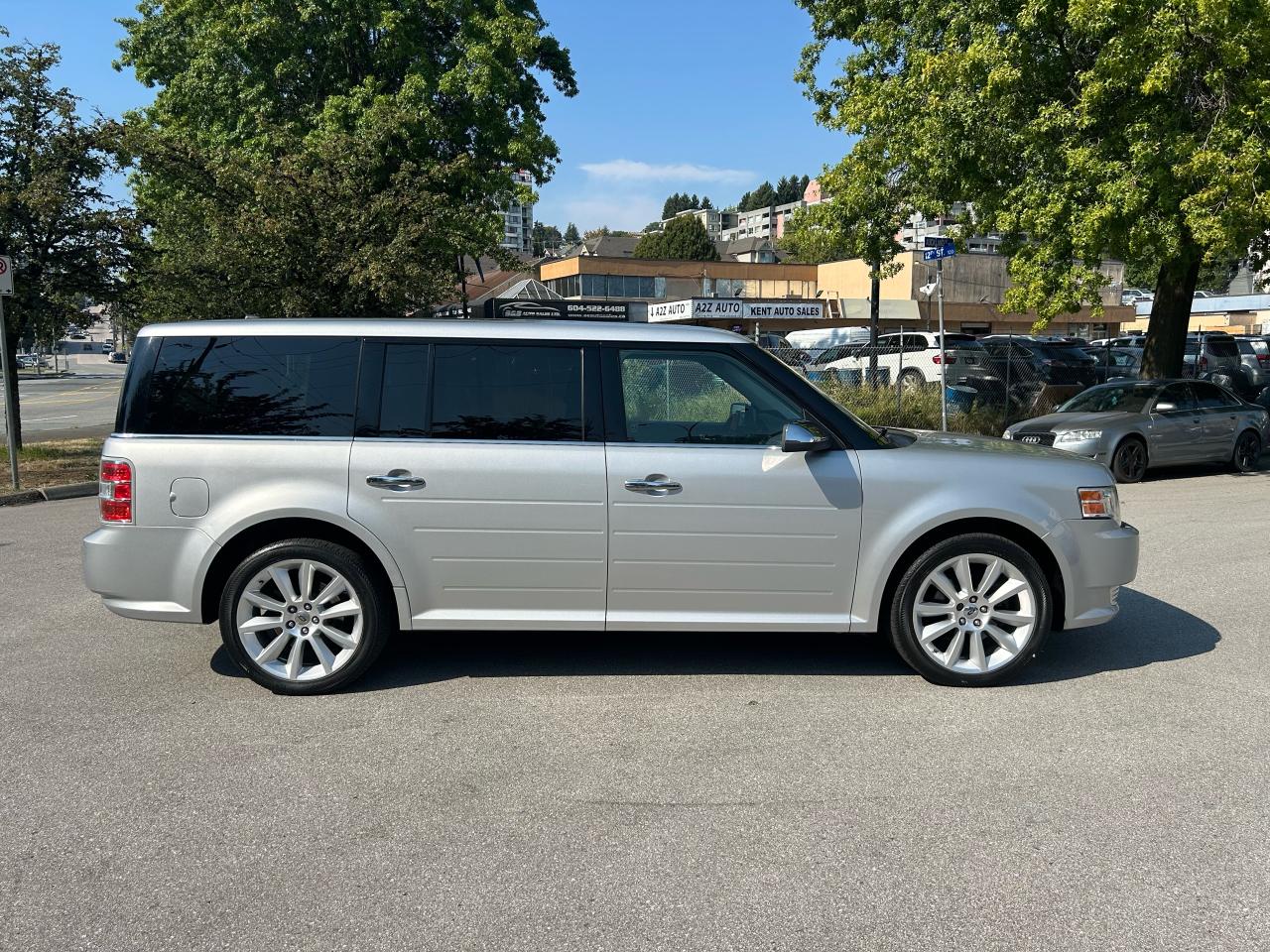 2009 Ford Flex limited - Photo #5
