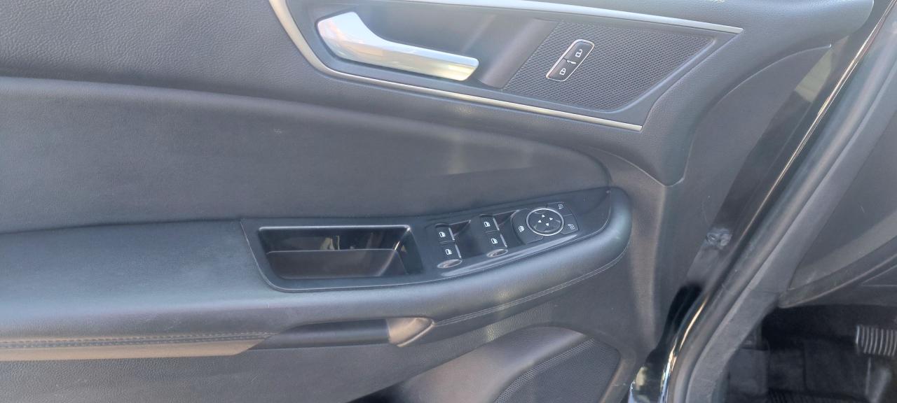 2017 Ford Edge 4DR Sel AWD - Photo #17