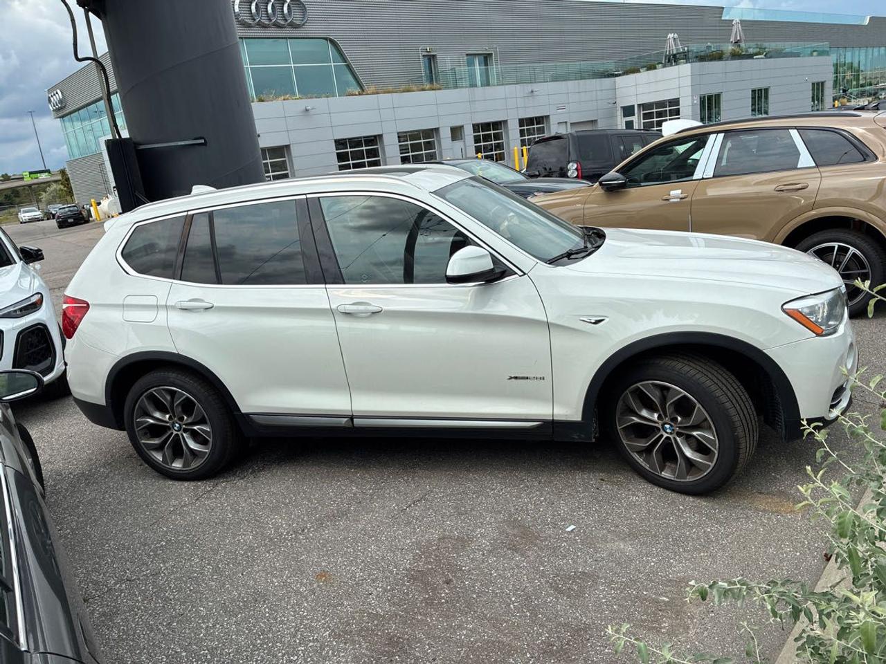 2015 BMW X3 xDrive28i Photo