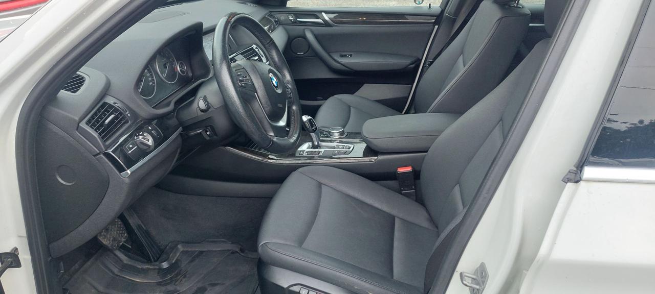 2015 BMW X3 xDrive28i Photo