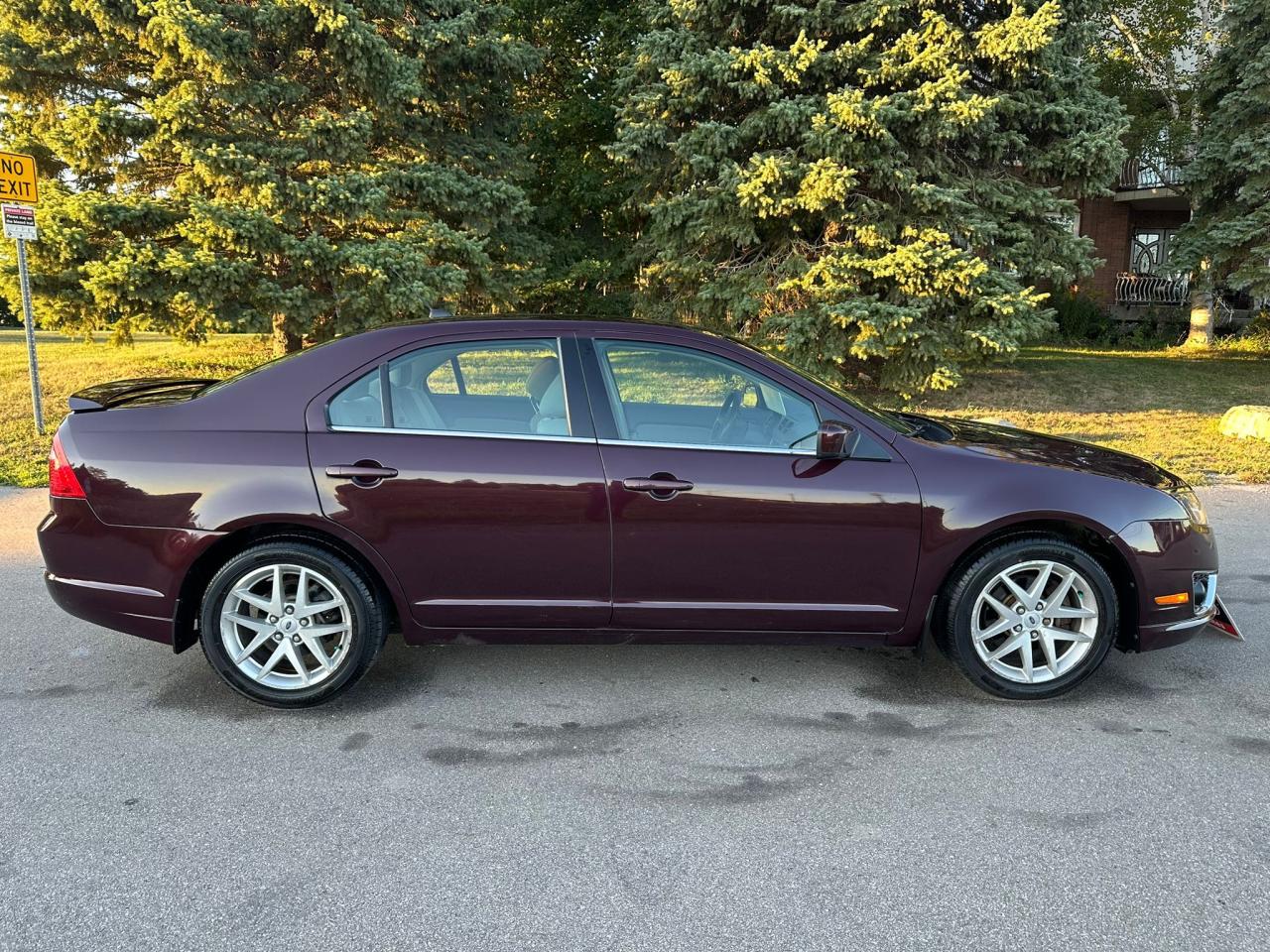 2012 Ford Fusion SEL - Photo #3