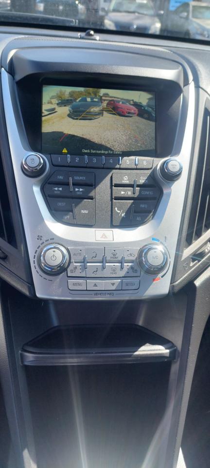 2017 Chevrolet Equinox AWD 4dr LT w/1LT - Photo #16