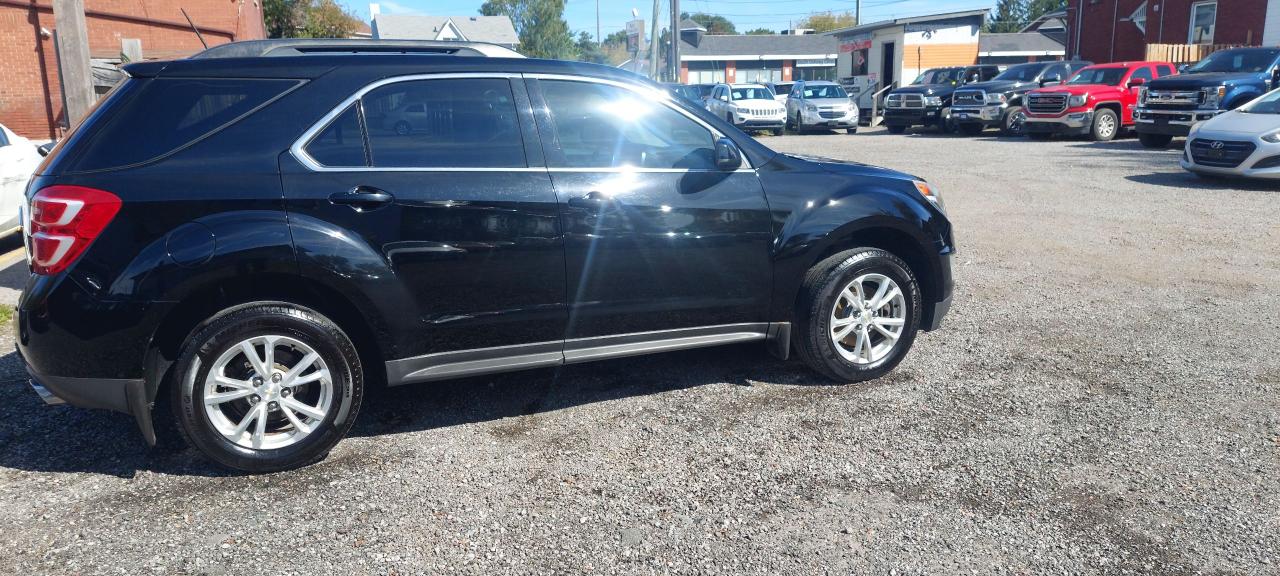 2017 Chevrolet Equinox AWD 4dr LT w/1LT - Photo #2
