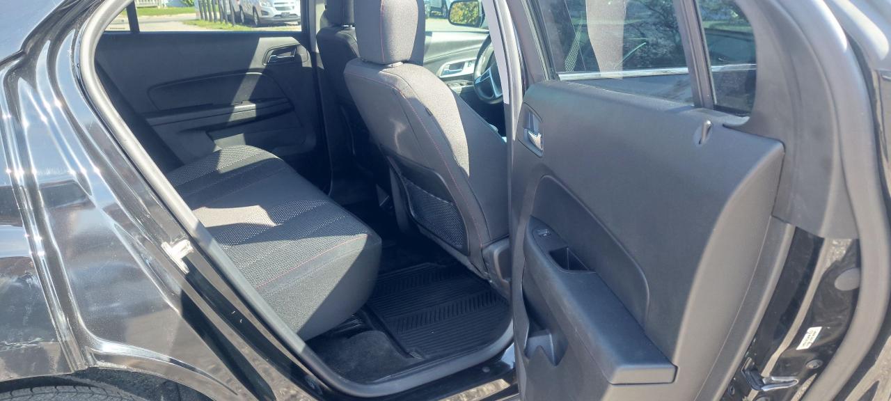 2017 Chevrolet Equinox AWD 4dr LT w/1LT - Photo #11