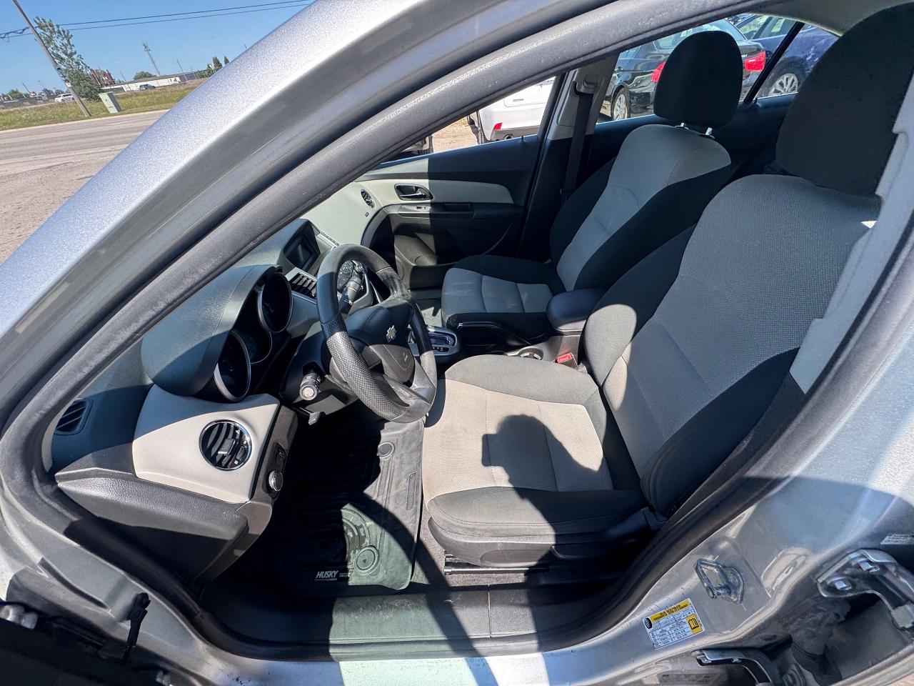 2012 Chevrolet Cruze LS+ w/1SB, WELL MAINTAINED, ONLY 139KMS, CERTIFIED - Photo #11