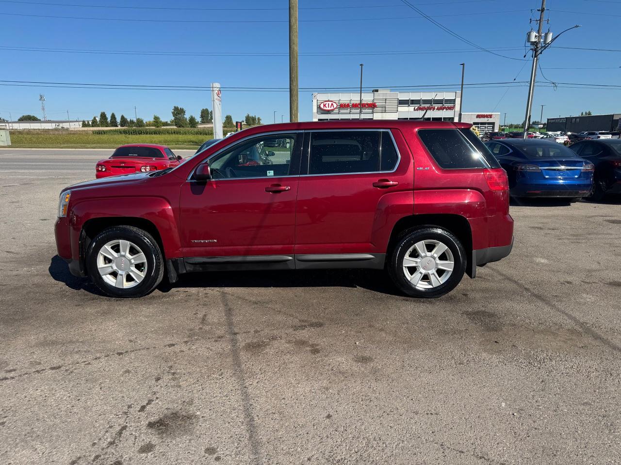 2011 GMC Terrain SLE-1, ALLOYS, AUTO, 4 CYL, ONLY 160KMS, AS IS - Photo #2