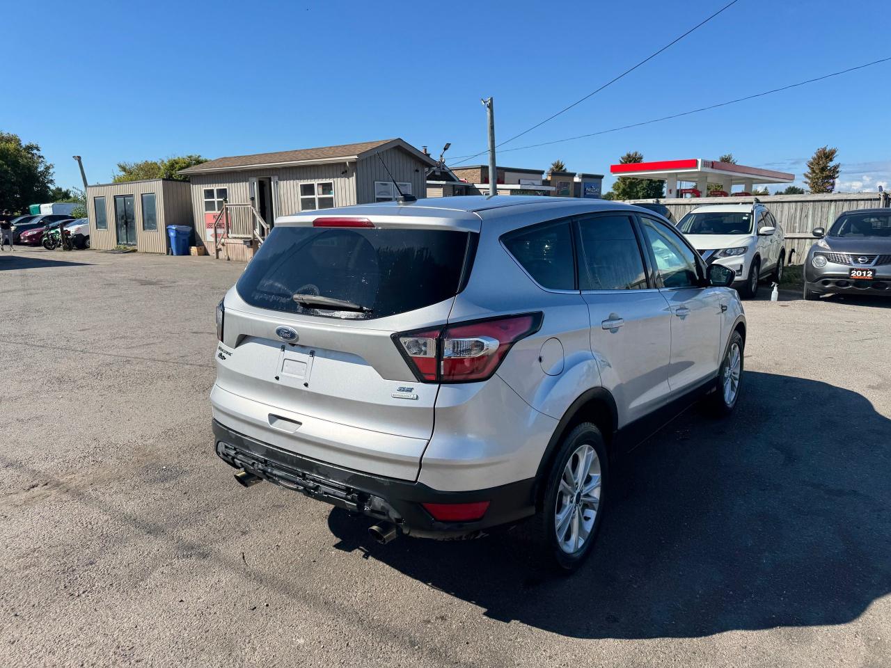 2017 Ford Escape ENGINE NEEDS REPAIR, SE, OVERHEATS - Photo #5