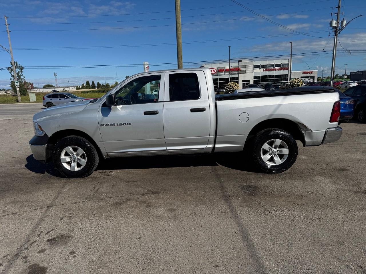 2013 RAM 1500 AS IS, ST, DRIVES GREAT, 4X4, 4.7 V8 - Photo #2
