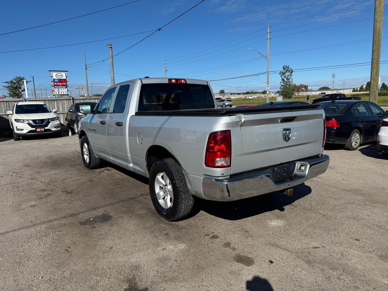2013 RAM 1500 AS IS, ST, DRIVES GREAT, 4X4, 4.7 V8 Photo2