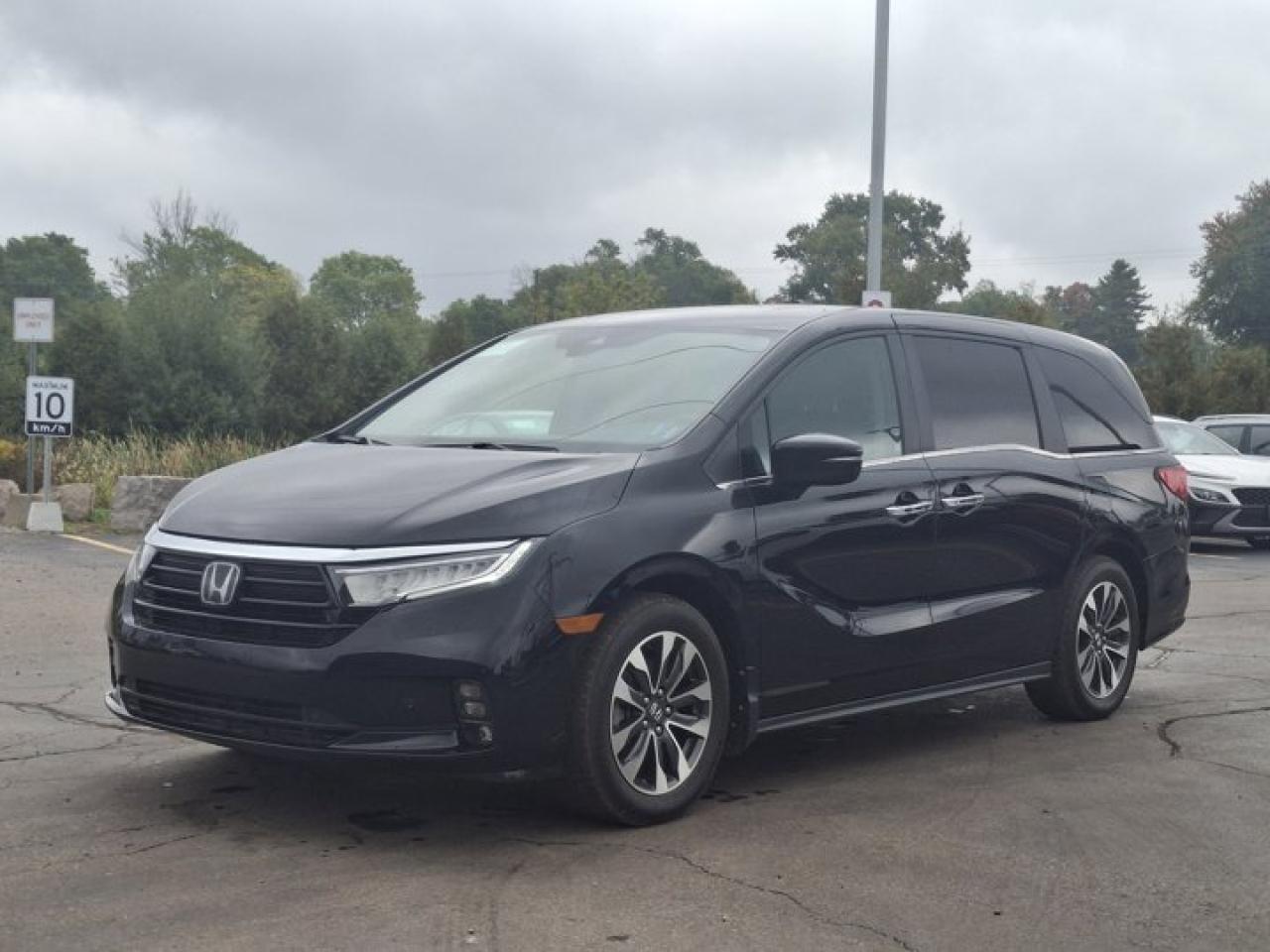 Used 2022 Honda Odyssey EX-L RES | Leather | DVD | Sunroof | Adaptive Cruise | Heated Wheel + Seats | Rear Cam & More ! for sale in Guelph, ON