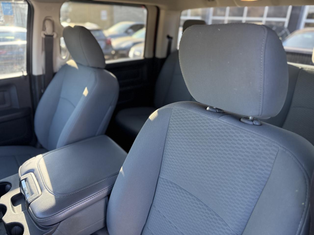 2017 RAM 1500 SLT | 5.7 V8 | FINANCE | Photo