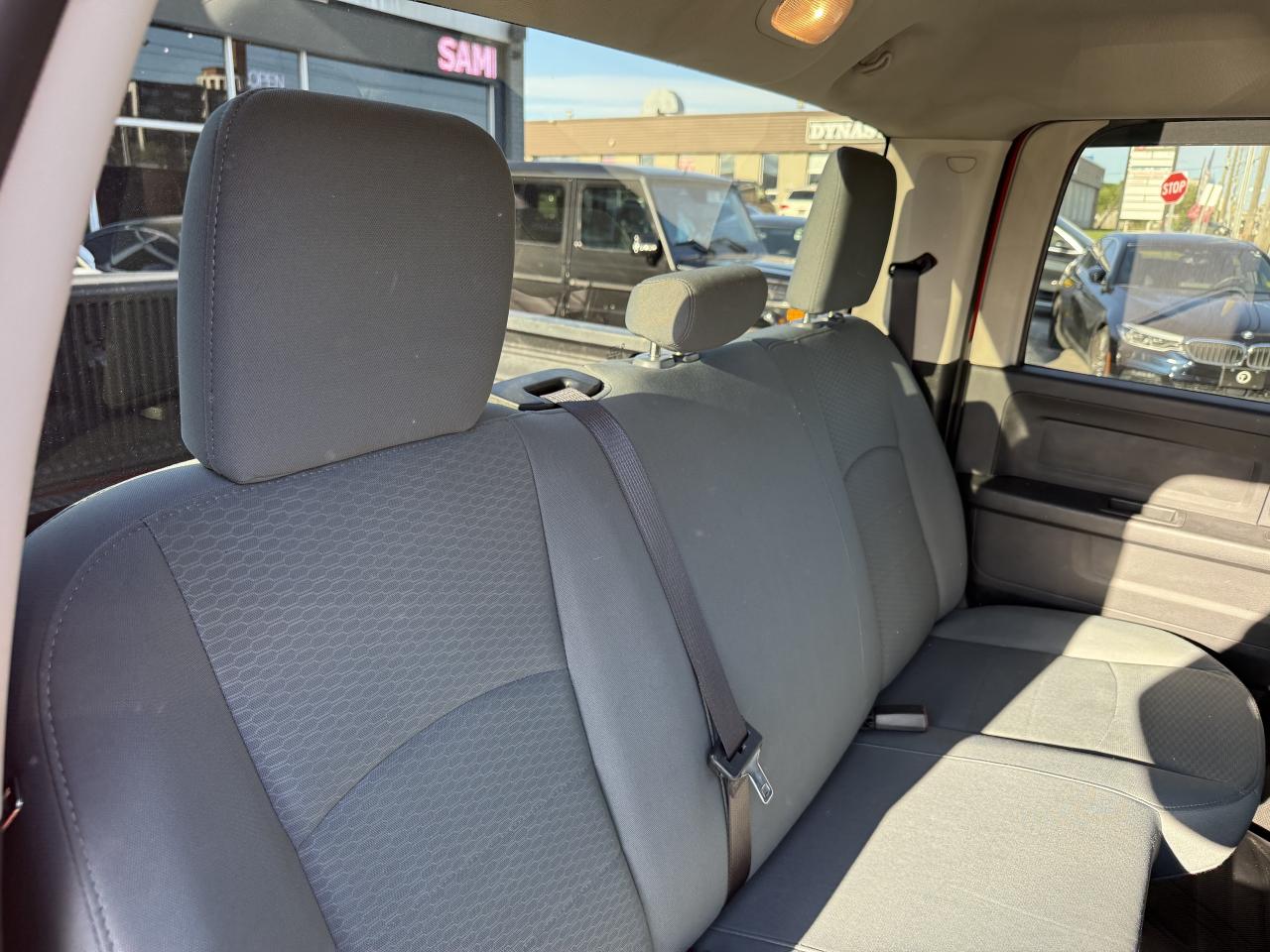 2017 RAM 1500 SLT | 5.7 V8 | FINANCE | Photo