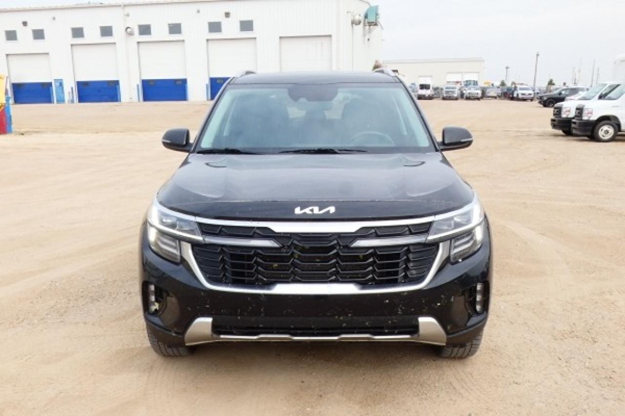 2024 Kia Seltos EX AWD w/Htd Leather, Htd wheel, S/R, BUC - Photo #3