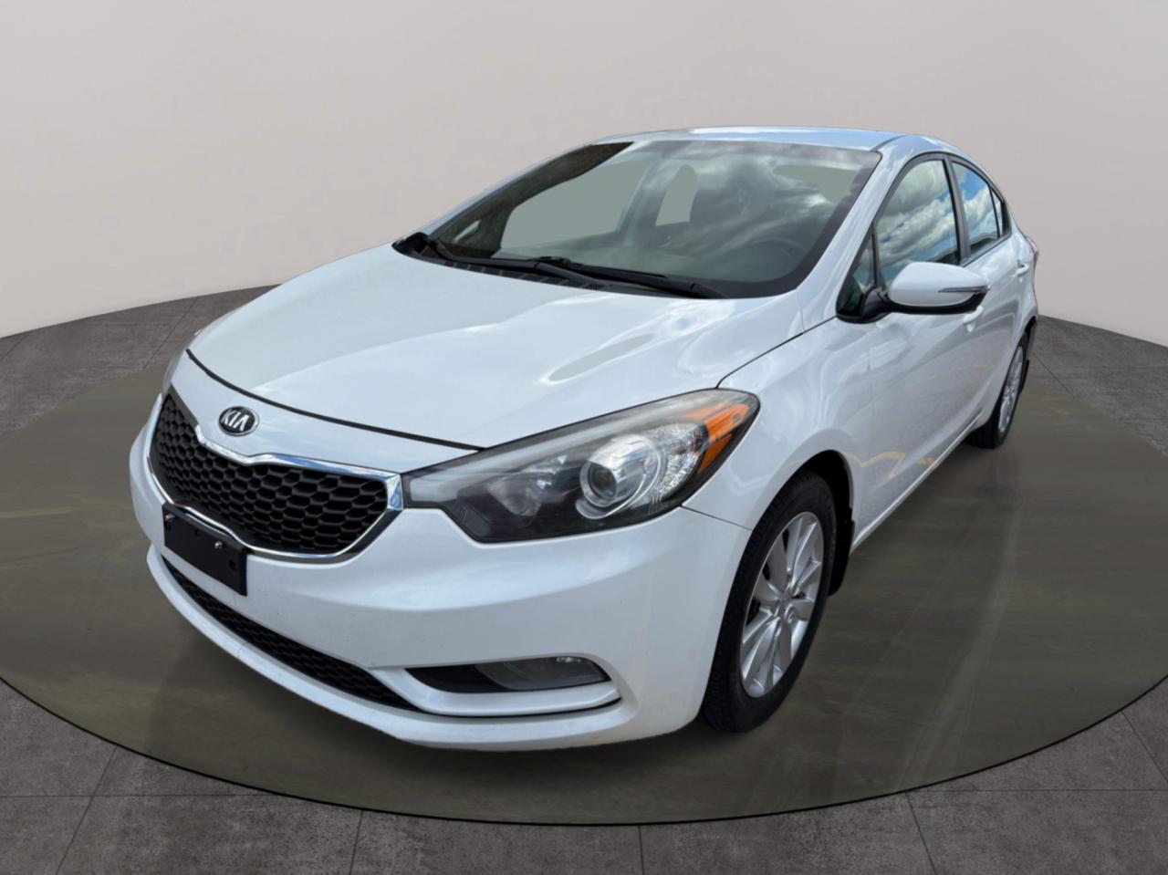 2014 Kia Forte 4dr Sdn LX Photo