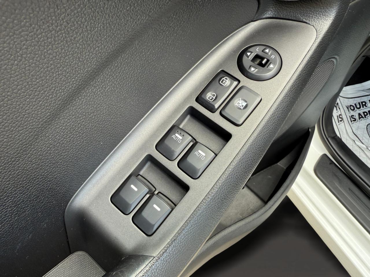 2014 Kia Forte 4dr Sdn LX Photo