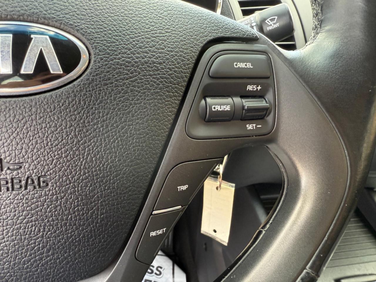 2014 Kia Forte 4dr Sdn LX Photo