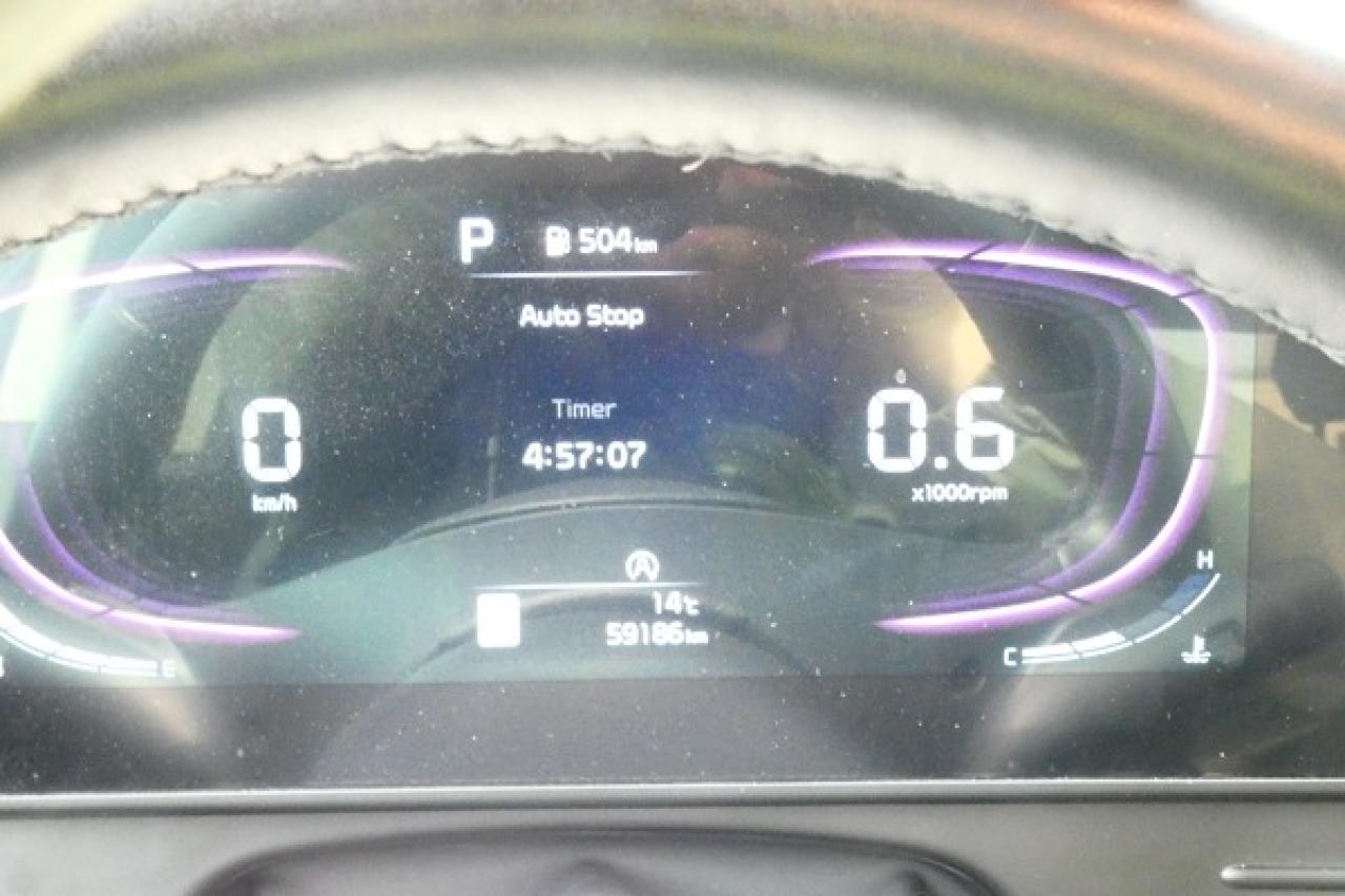 2024 Kia Sportage EX AWD w/Htd Leather, pano S/R, NAV, BUC - Photo #13