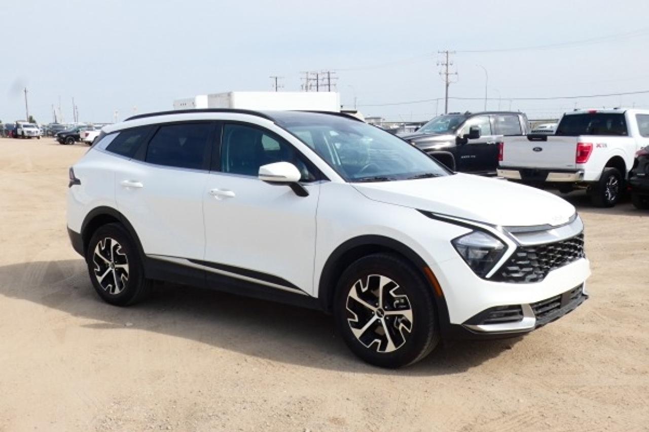 2024 Kia Sportage EX AWD w/Htd Leather, pano S/R, NAV, BUC - Photo #4