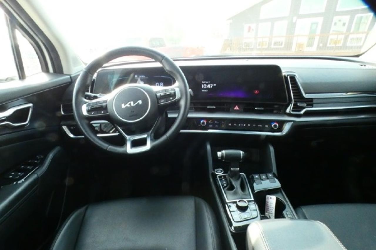 2024 Kia Sportage EX AWD w/Htd Leather, pano S/R, NAV, BUC - Photo #12