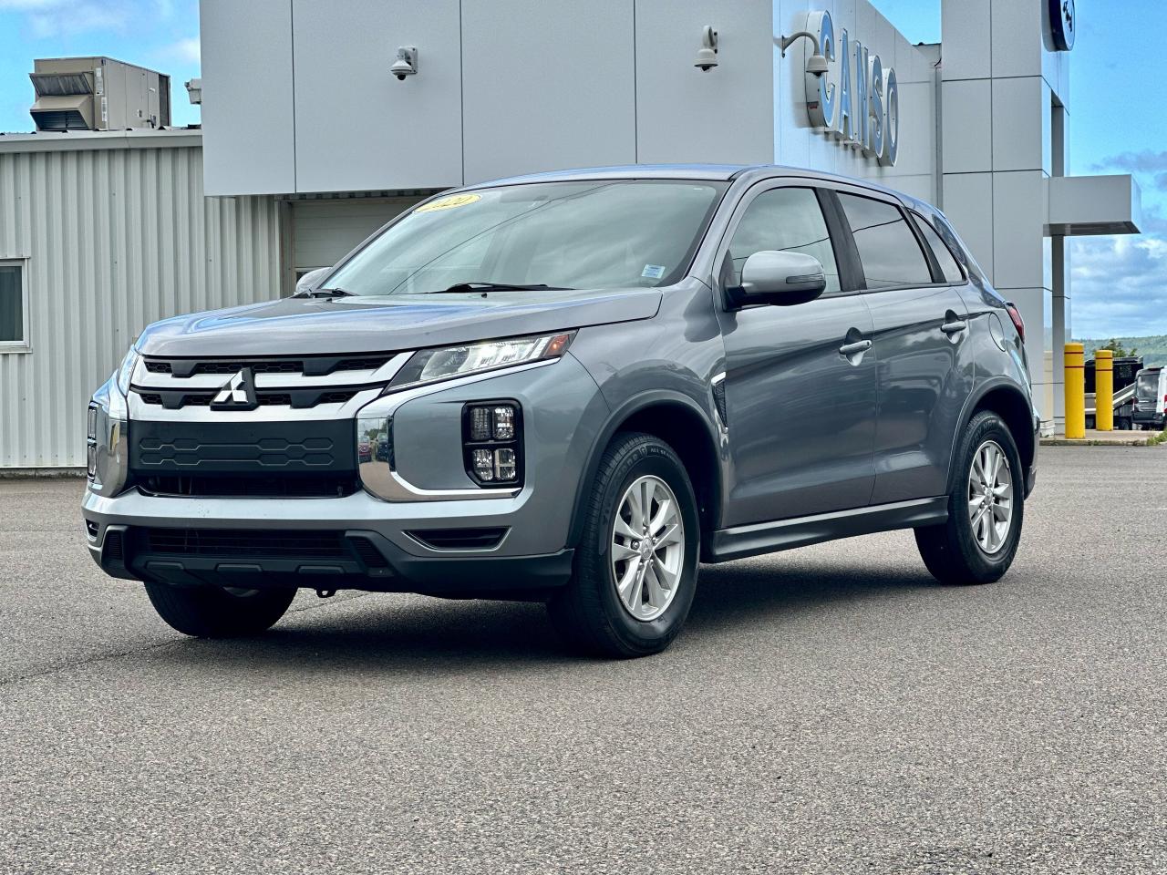 2020 Mitsubishi RVR SE AWD W/ALL NEW BRAKES!! Photo2