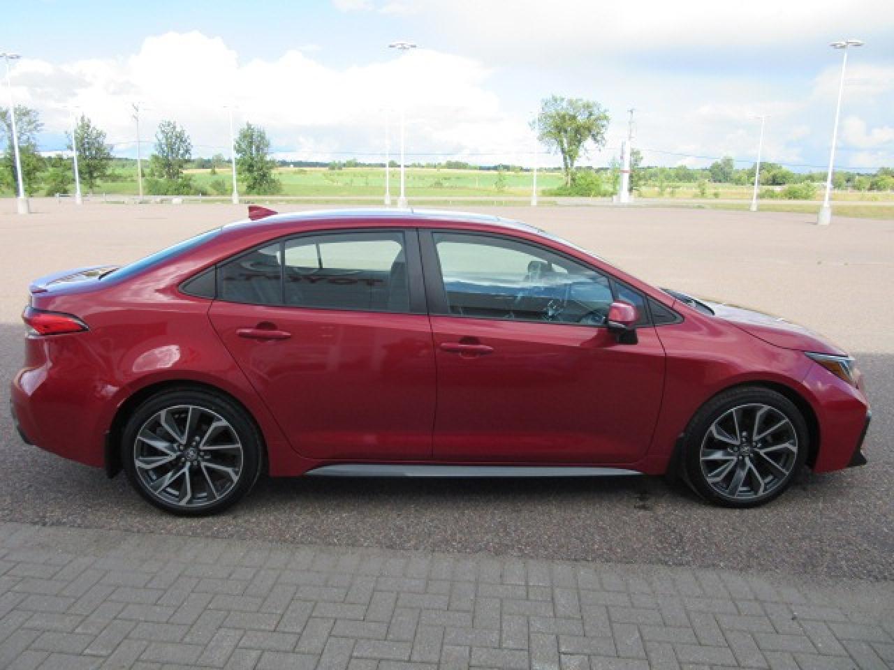 2021 Toyota Corolla SE Photo