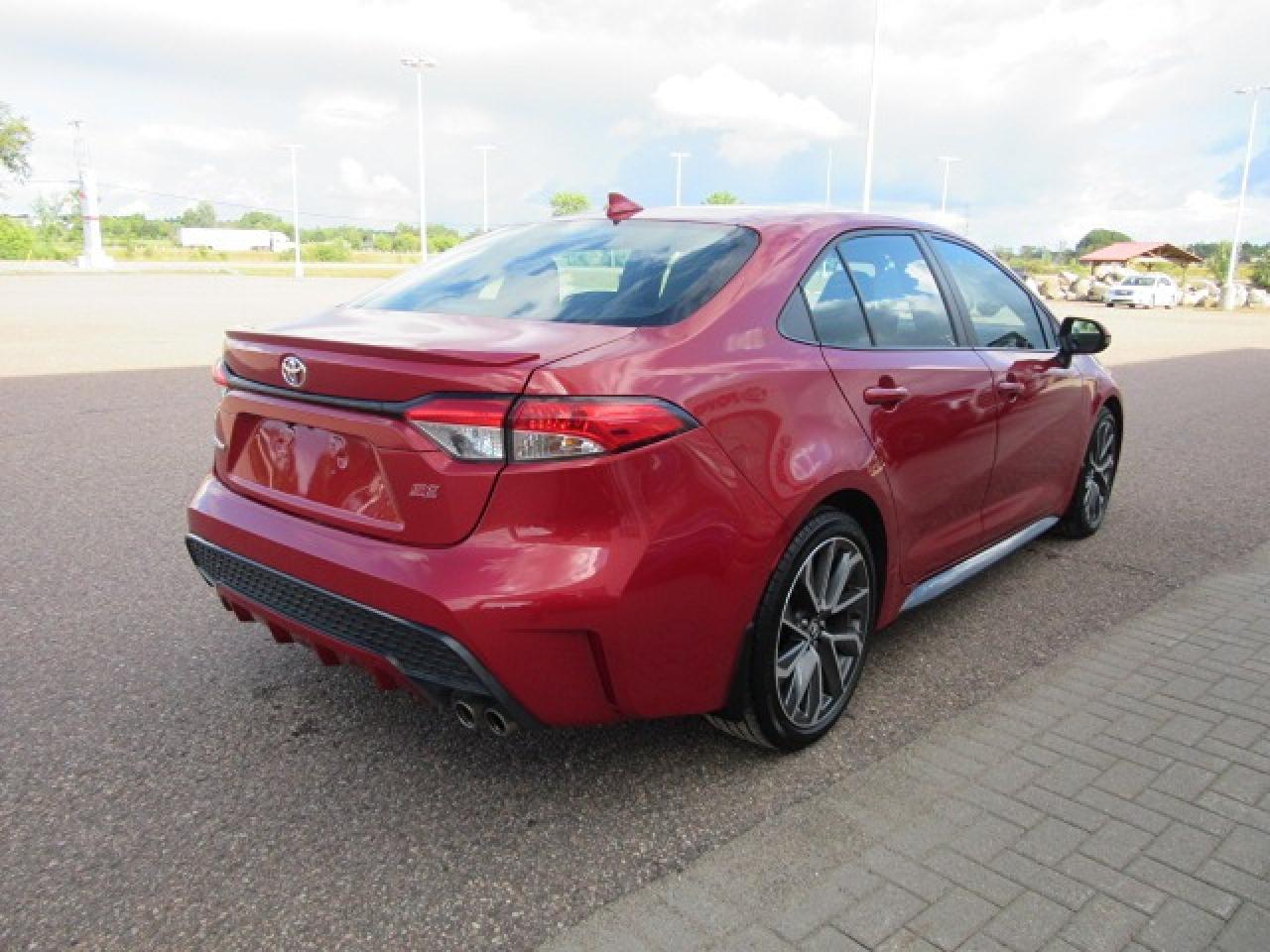 2021 Toyota Corolla SE Photo