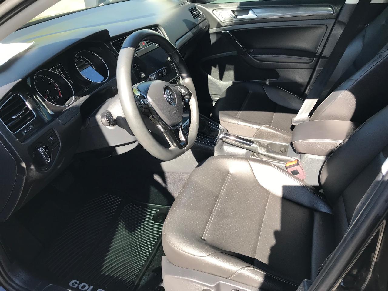 2021 Volkswagen Golf Highline 5-door Auto Photo